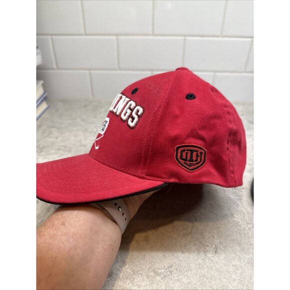 Red Wings hockey hat cap Old Time Hockey Balconey Collection. Like New - Picture 3 of 8